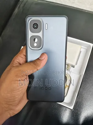 iQOO 11 256 GB Black