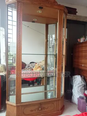 চিটাগাং সেগুন কাঠের সোকেস বা কোনার