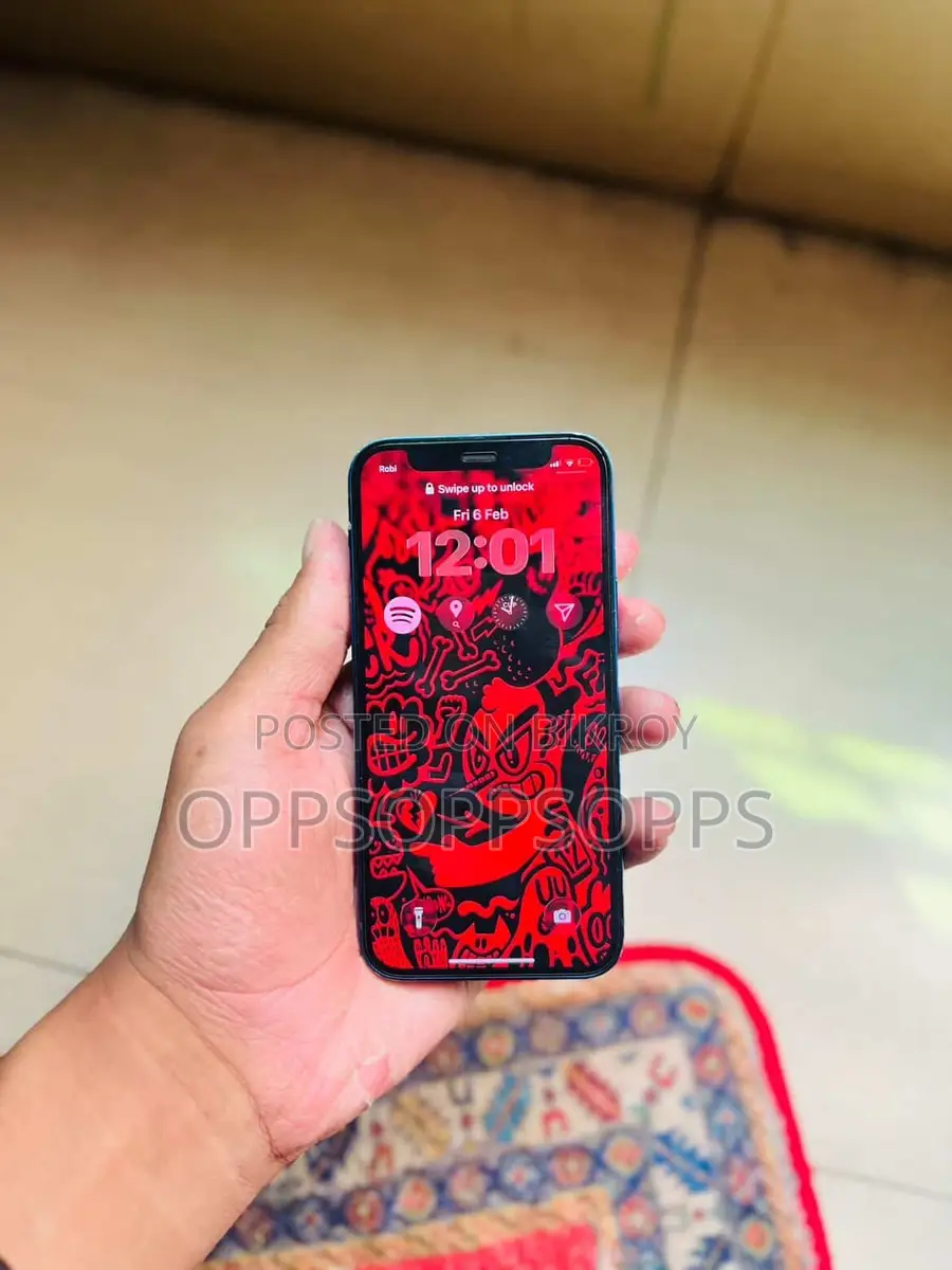 Apple iPhone 12 Mini . (Used)