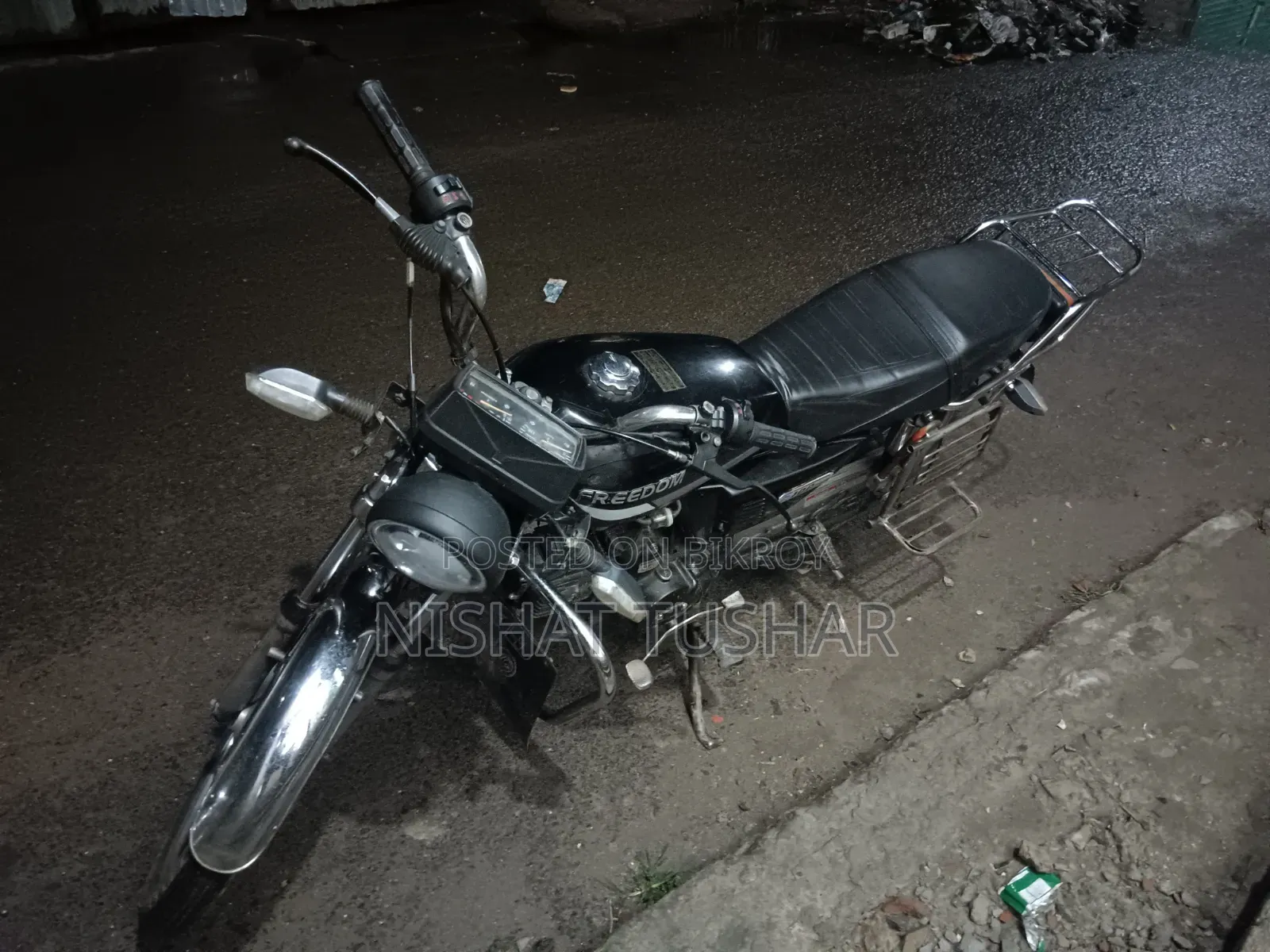 Runner F100 - 6A 2012 Black