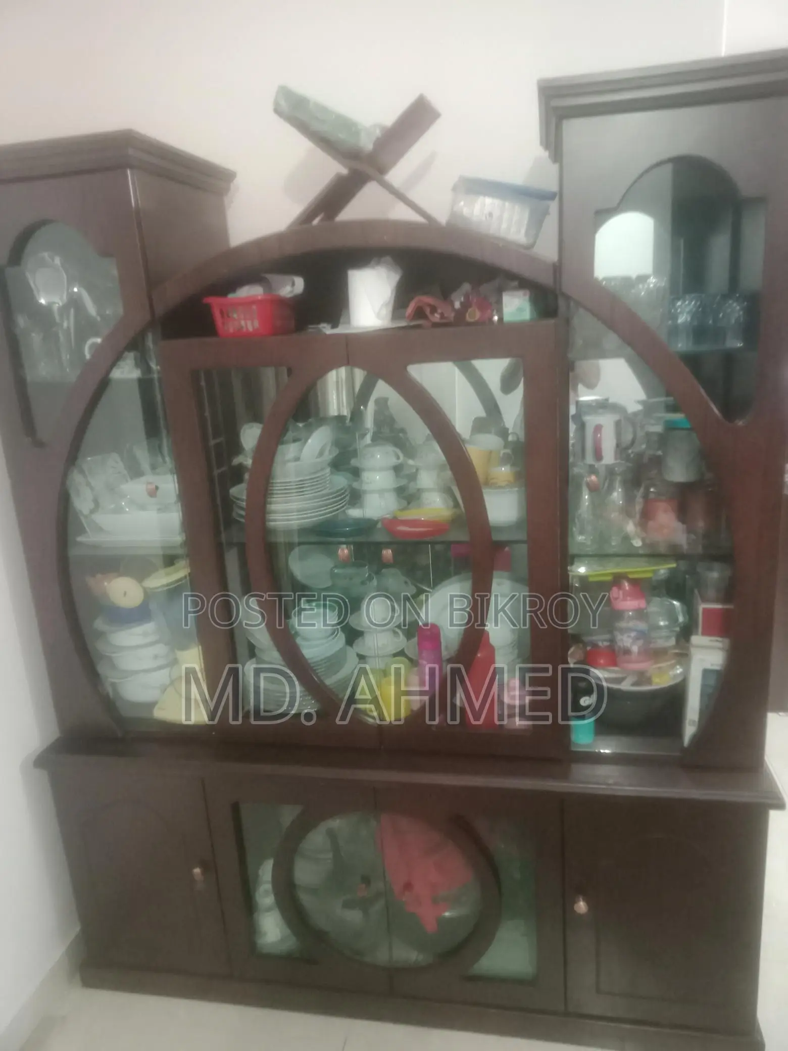 Brothers Brand High-Quality Showcase Latest Model