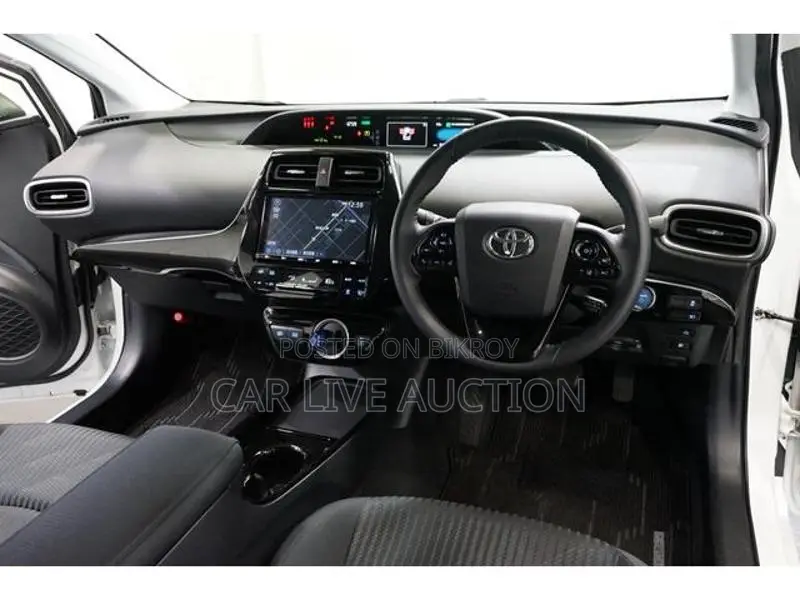 Toyota Prius PHEV Z 2021