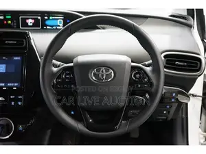 Toyota Prius PHEV Z 2021