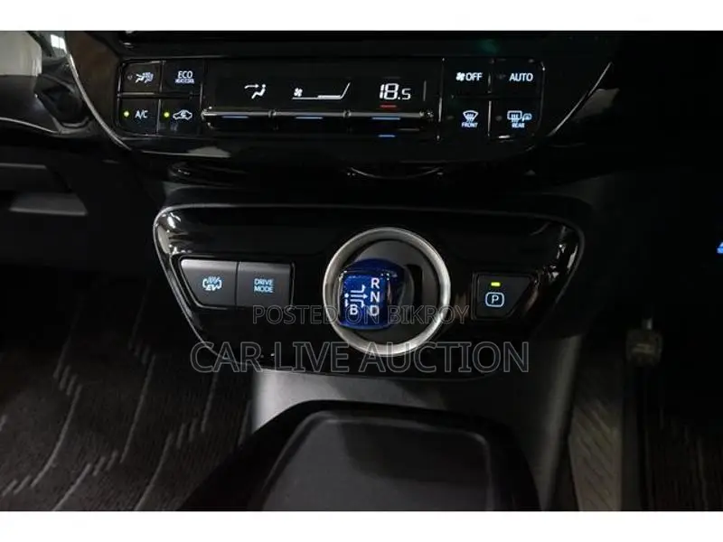 Toyota Prius PHEV Z 2021