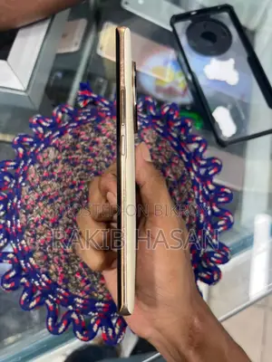 Realme 11 Pro+ 256 GB Gold