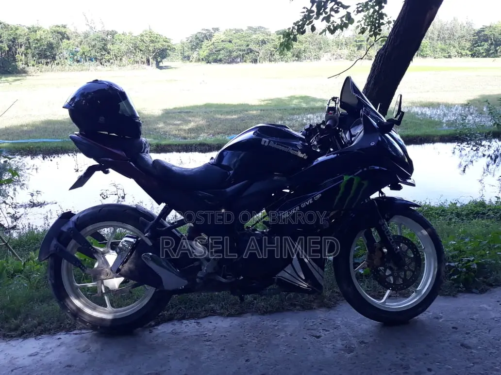 Suzuki Gixxer SF 2022