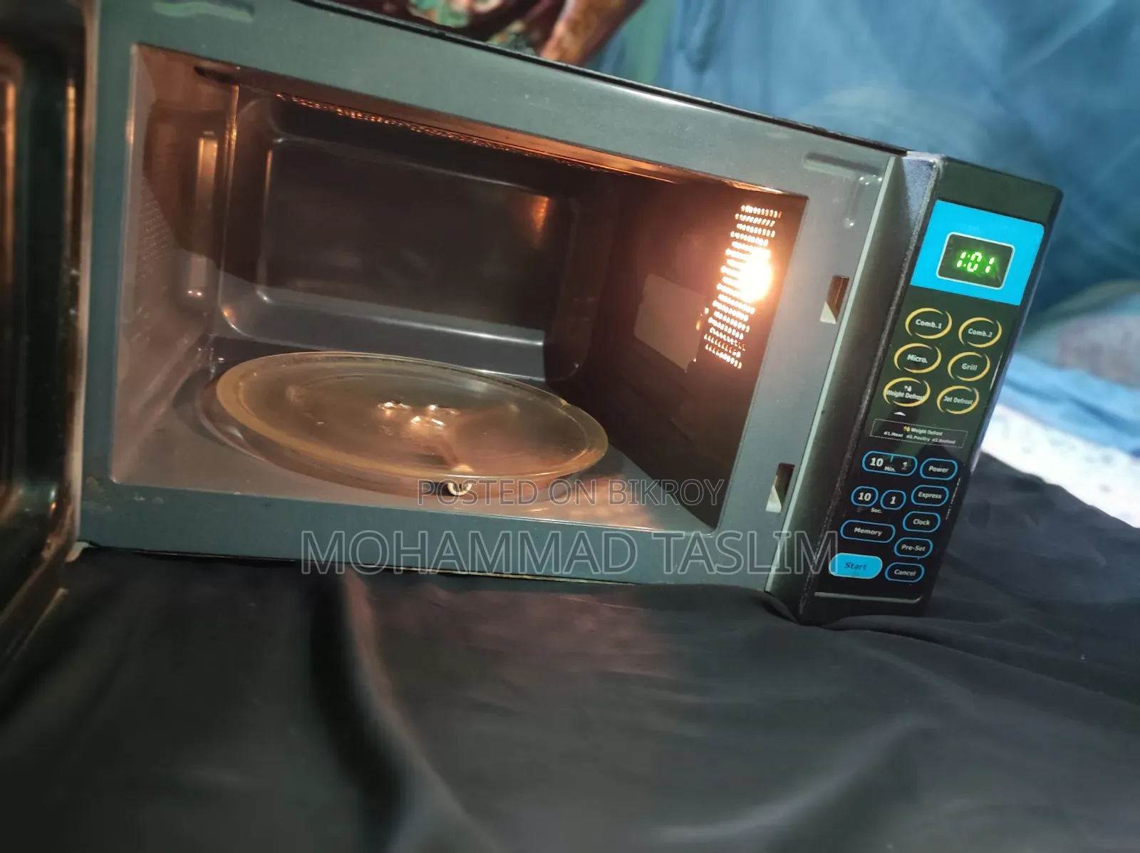 Microwave Oven