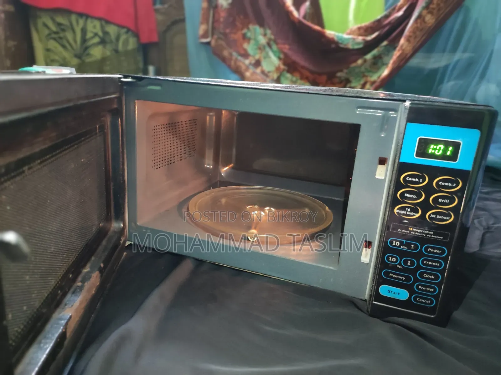 Microwave Oven