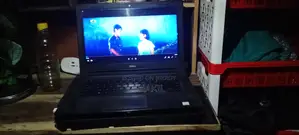 Laptop Dell Adamo XPS 2GB Intel Celeron SSD 128GB