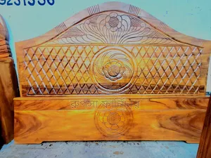6/7 Feet Semi-Box Bed