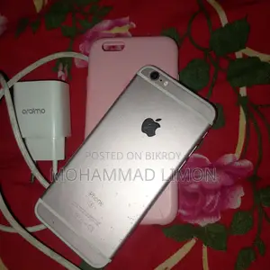 Apple iPhone 6S . (Used)