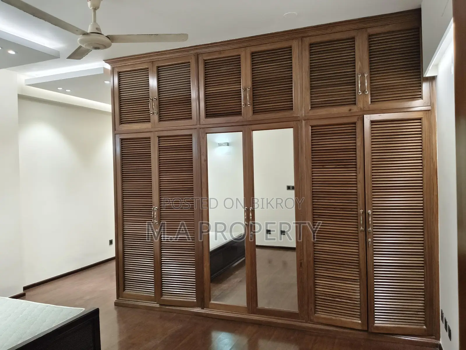 Rent 5-Bed Apartment in Baridhara with Gym and Pool