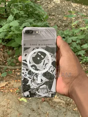 Apple iPhone 7 Plus . (Used)