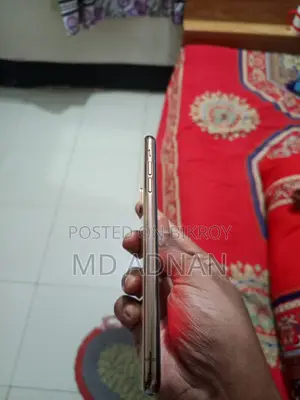Apple iPhone XS Max (Used)