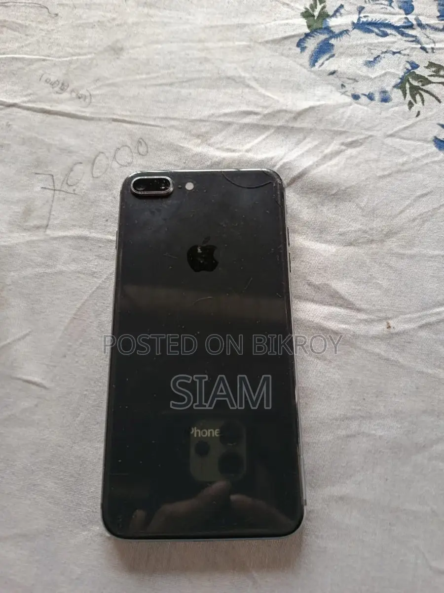 Apple iPhone 8 Plus (Used)