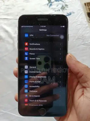 Apple iPhone 8 Plus (Used)