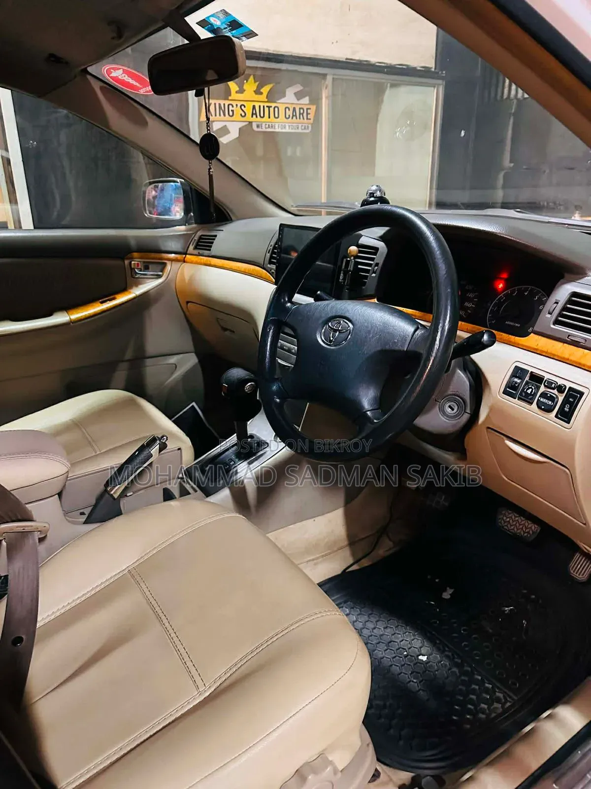 Toyota Corolla 2004 White