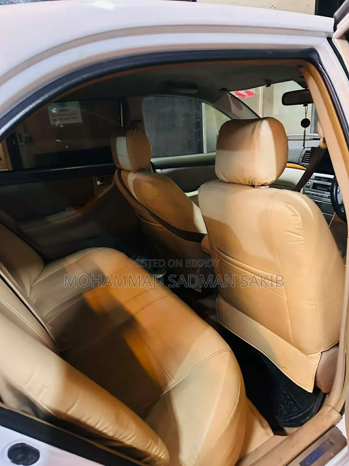 Toyota Corolla 2004 White