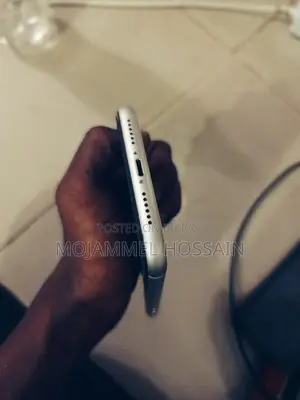 অ্যাপল আইফোন ১১ (ব্যবহৃত)