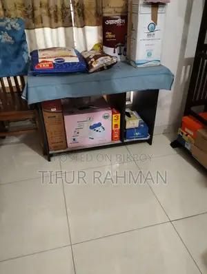 কম্পিউটার টেবিল