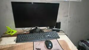 Desktop computer