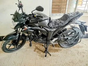 Suzuki Bike 2023 Black