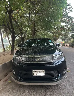 Toyota Harrier 2.5 Hybrid 4WD 2016