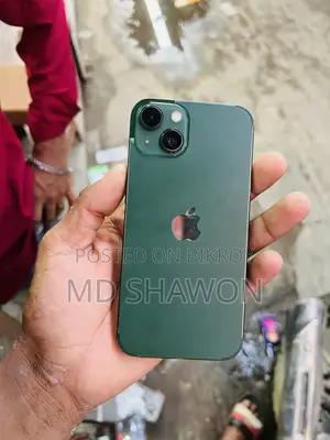 Apple iPhone 13 128 GB Green
