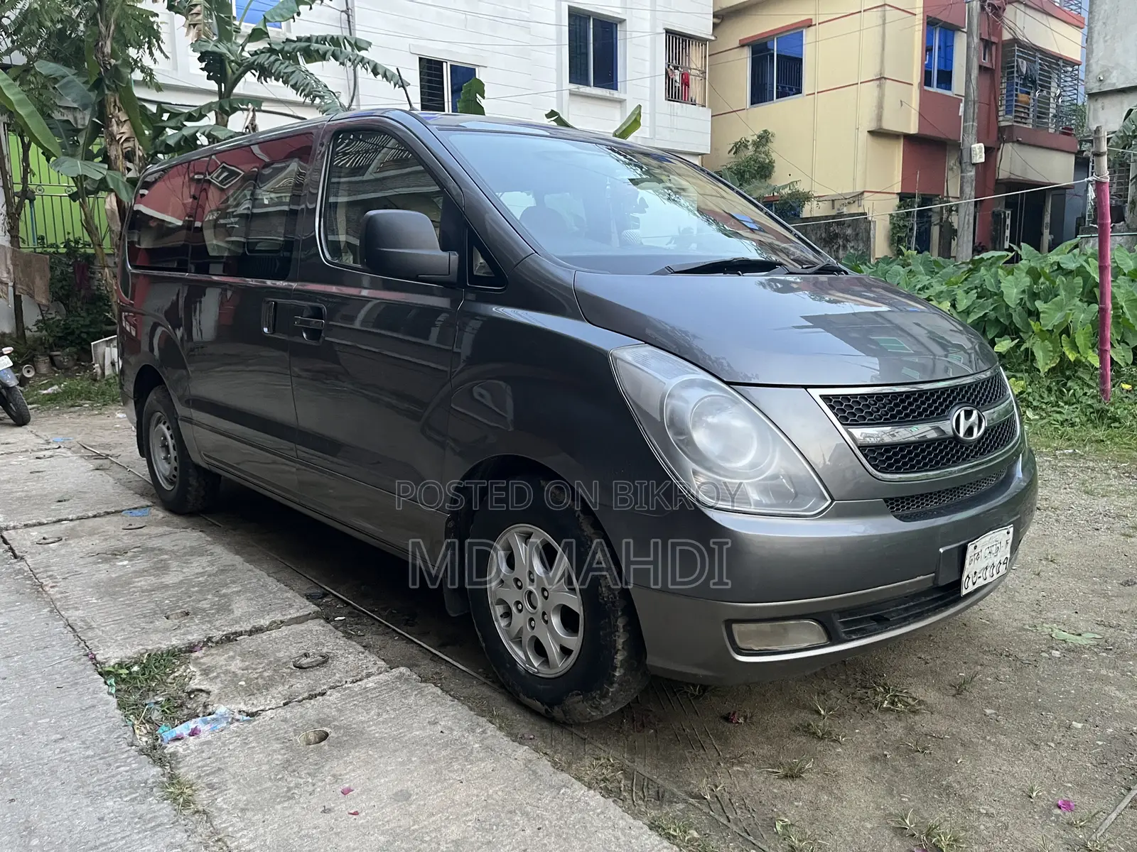 Hyundai H1 2.4 GLS 2011 Pearl