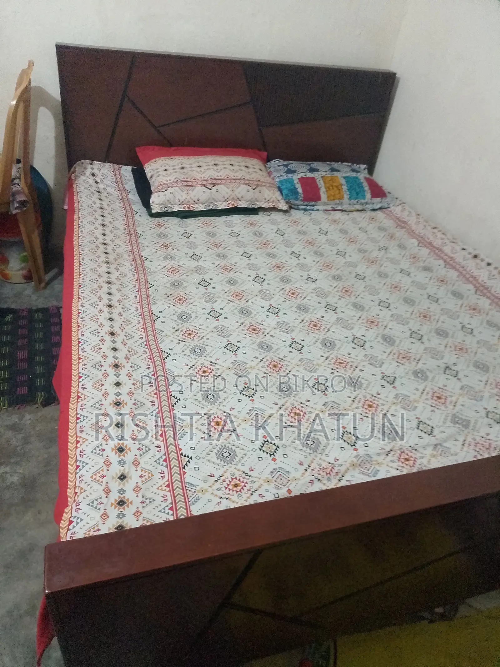 Selling Bed