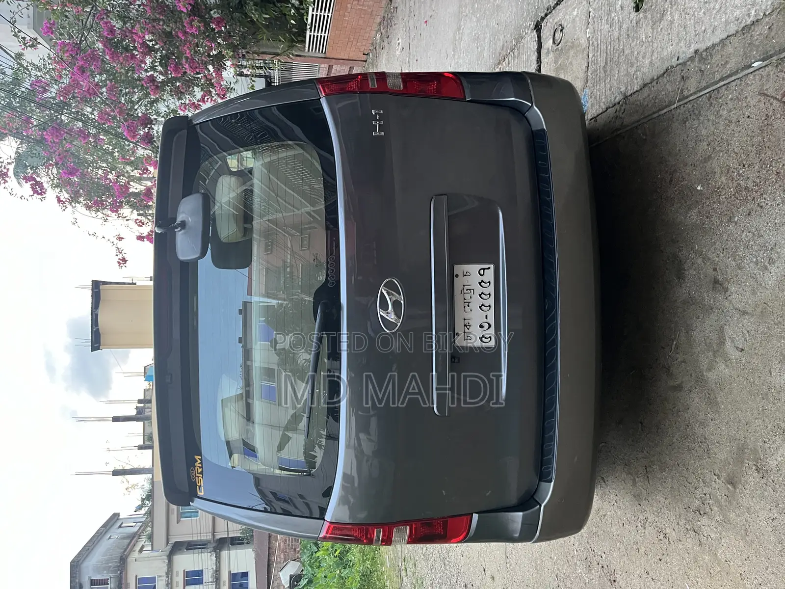 Hyundai H1 2.4 GLS 2011 Pearl