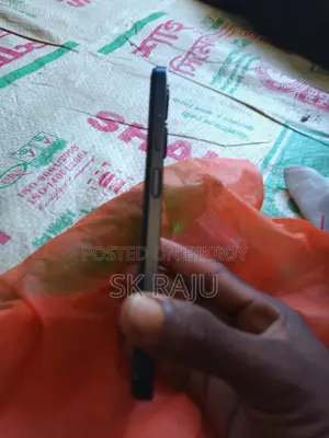 Infinix Hot 30i 8/128 (Used)