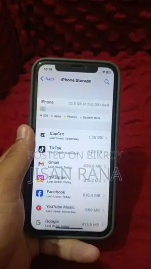 Apple iPhone X (Used)