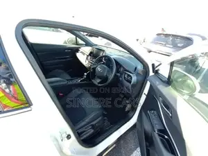 Toyota C-HR G LED MOD NERO 2021