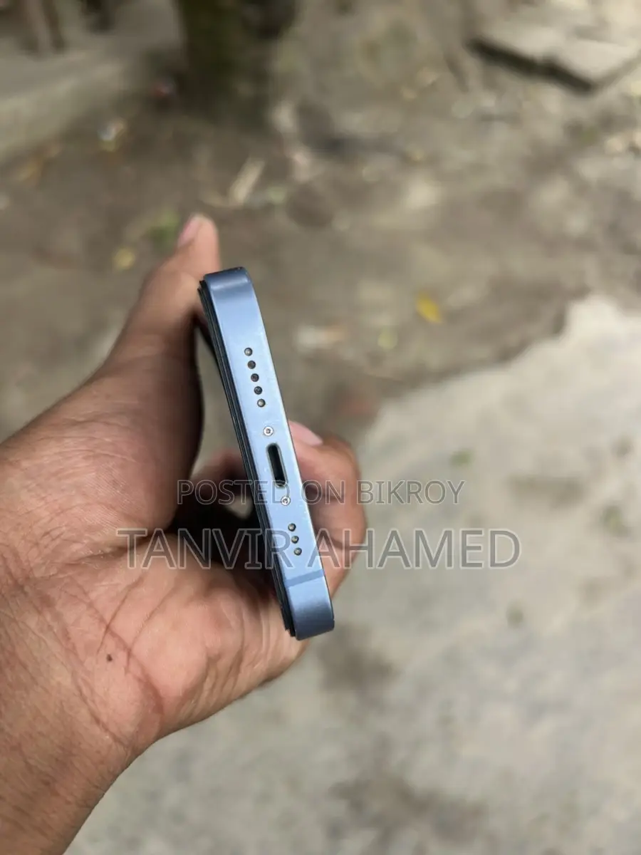 Apple iPhone 14 (Used)