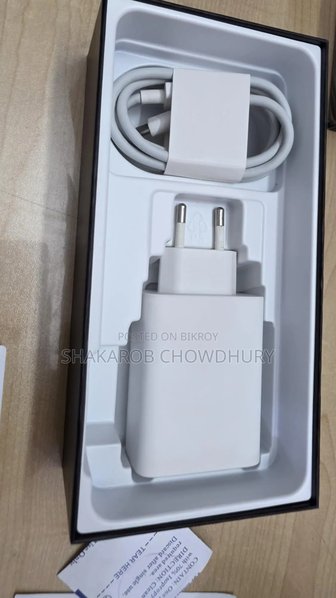 Vivo V30 12/256 (Used)