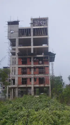 ৩ বেডরুমের অ্যাপার্টমেন্ট লাক্সারিয়াস বিল্ডিং, বসুন্ধরা বিক্রয়ের জন্য