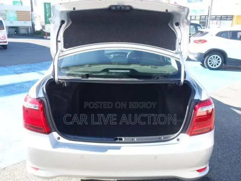 Toyota Axio Hybrid Ex package 2021