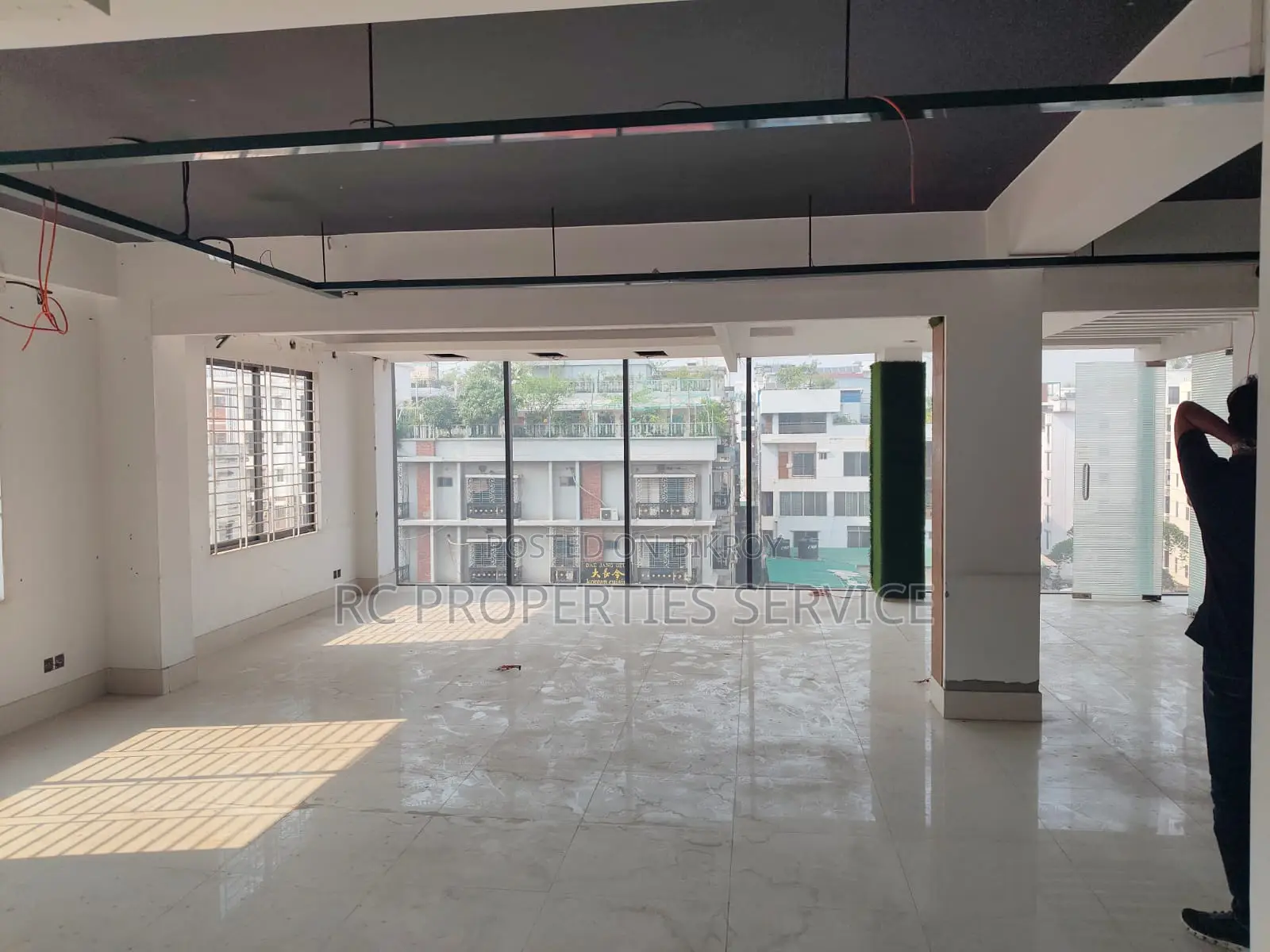 2000sft Luxurious office space for rent in Uttara-12 (04)