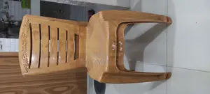 Square Shape Table for Sale, Including 2 Chairs.