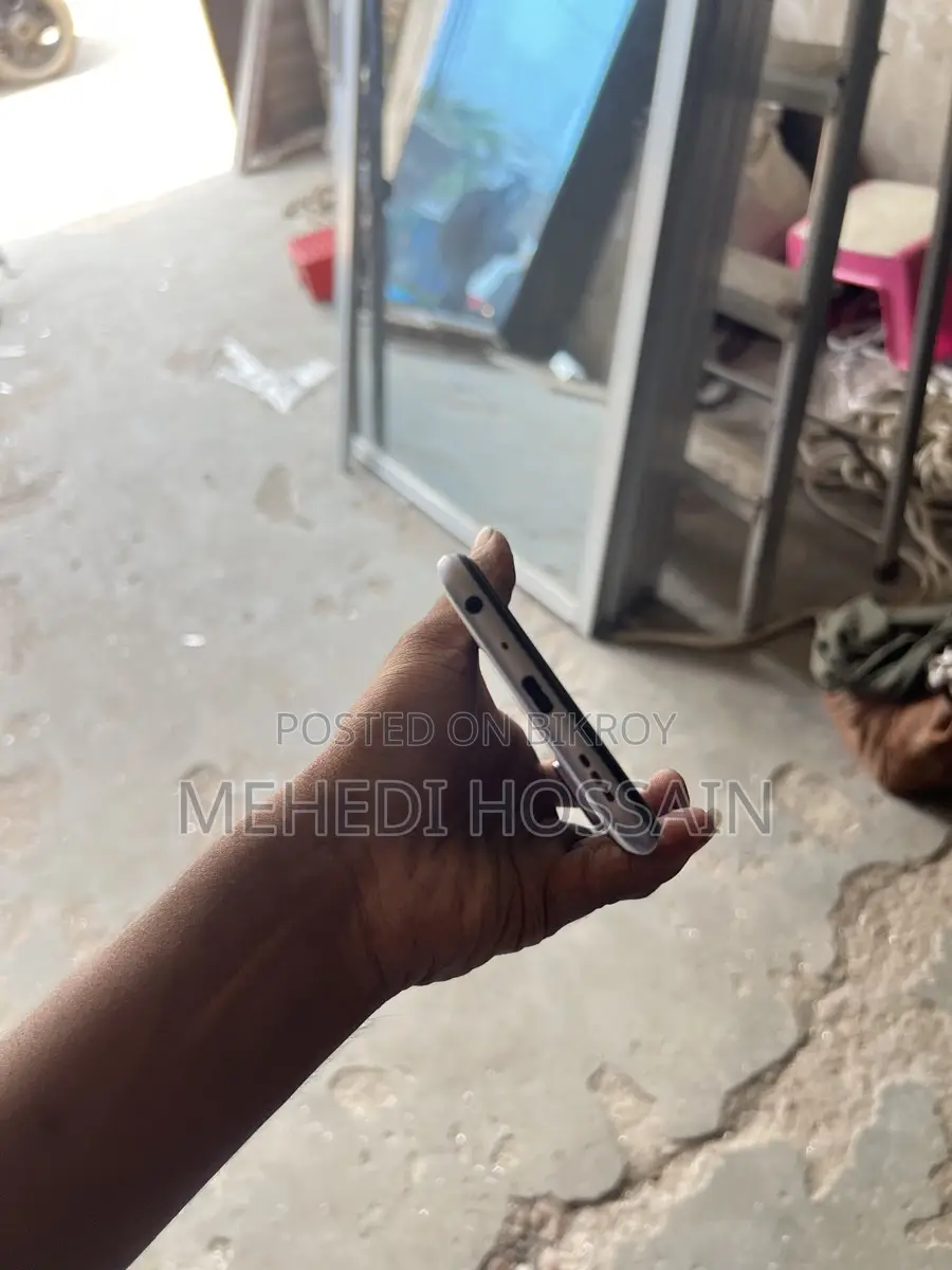 Realme Phone (Used)