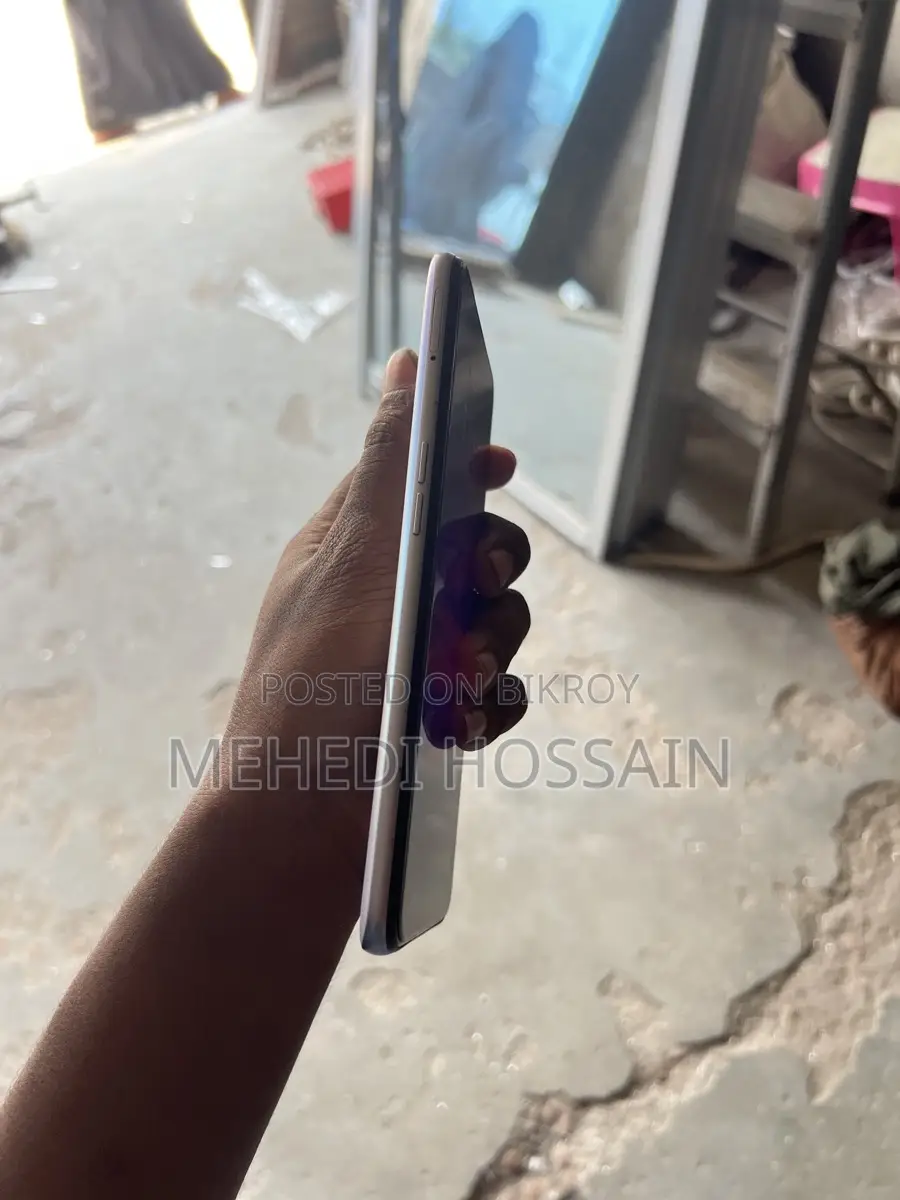 Realme Phone (Used)