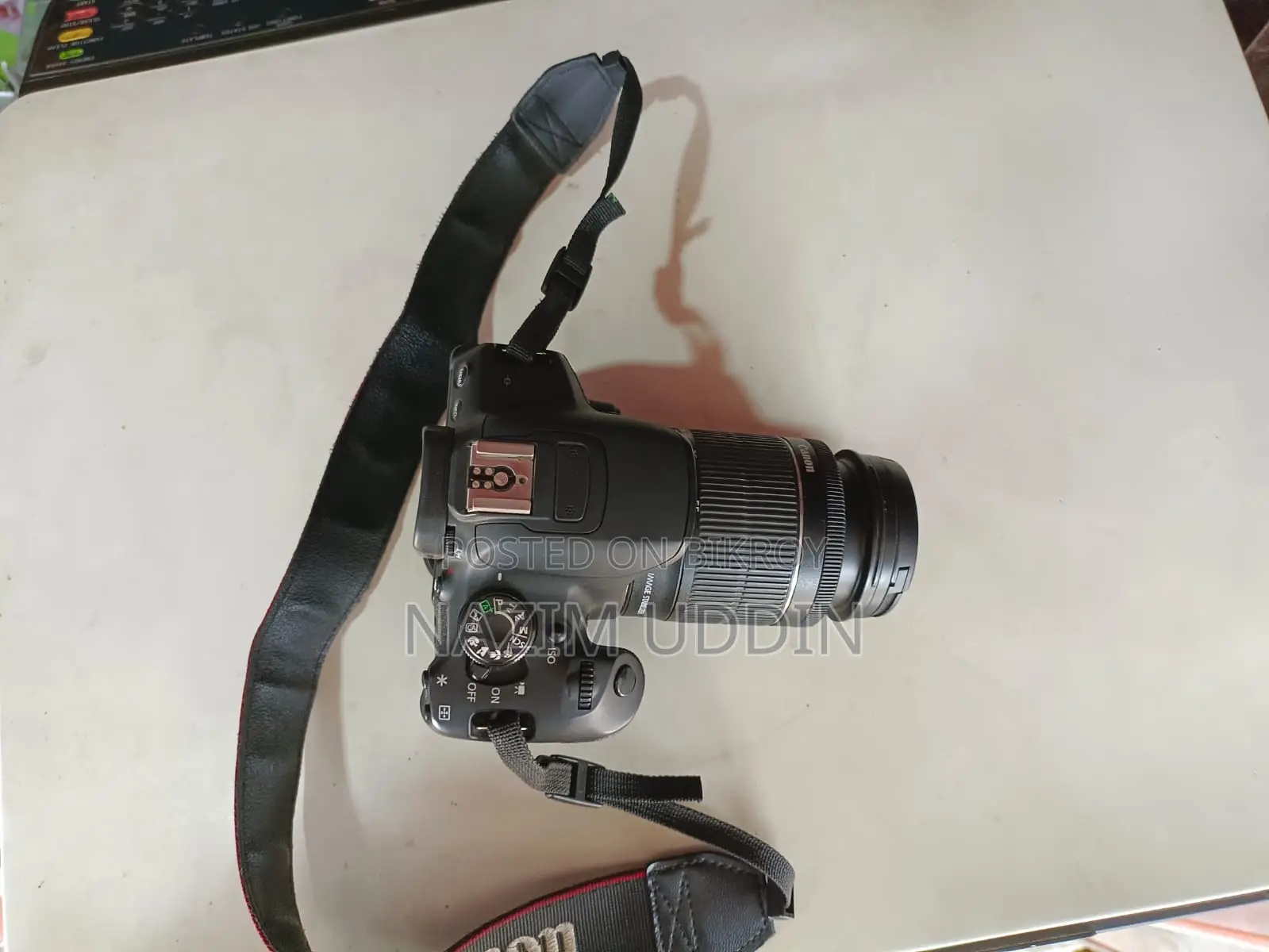 Canon 700D Camera with 18-55 kit lens and many accessories