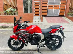 Yamaha 2022 Red