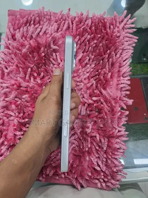 New Mobile Phone 128 GB Silver