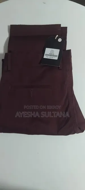 নতুন অব্যবহৃত প্যান্ট পাওয়া যাচ্ছে