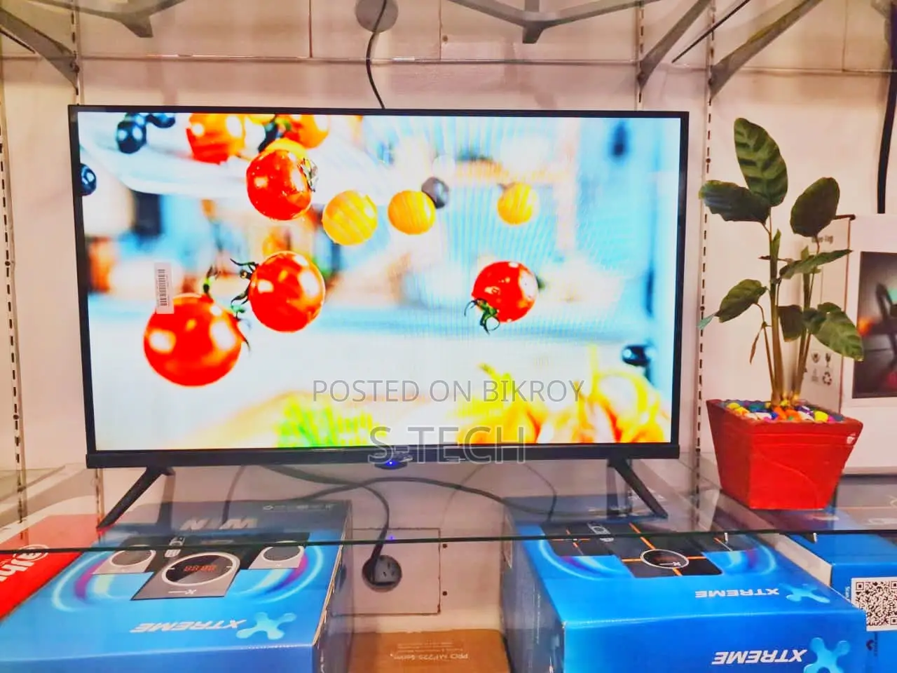 General Flag, 32" Smart Frameless TV, Model No: 32F2