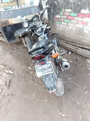 Bajaj Pulsar 150 2004 Black