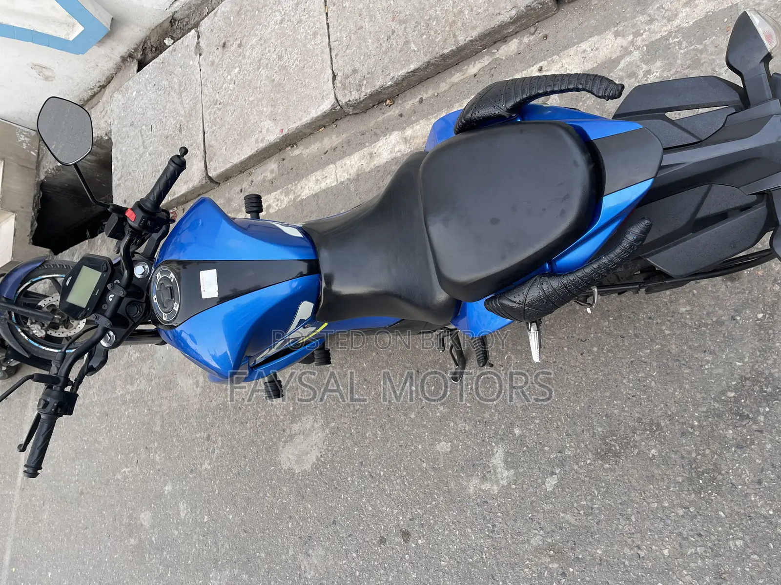 Suzuki 2022 Blue