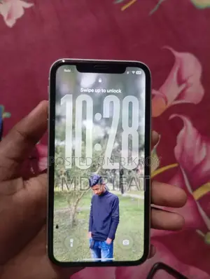 Apple iPhone 11 128 GB White